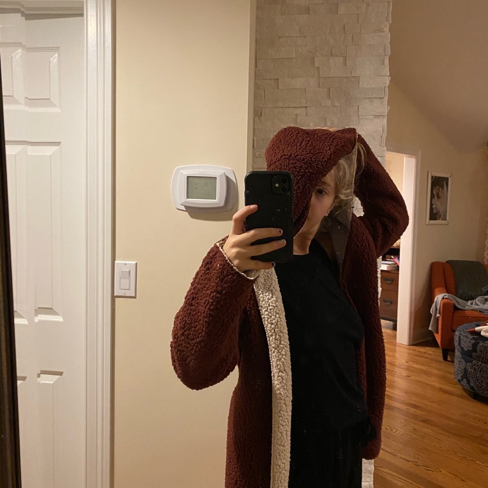 Fuzzy jacket - Picture 3 of 4